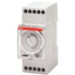 Выключатель авт. трехполюсный 16А Schneider Electric